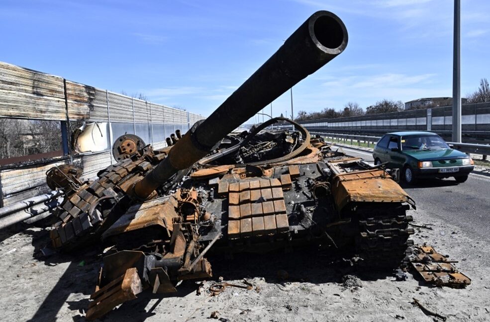 ENSAYO | ¿Vigencia u obsolescencia del tanque?