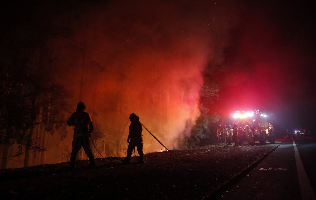 COMENTARIO | Chile bajo fuego: Muchos recursos, falta estrategia